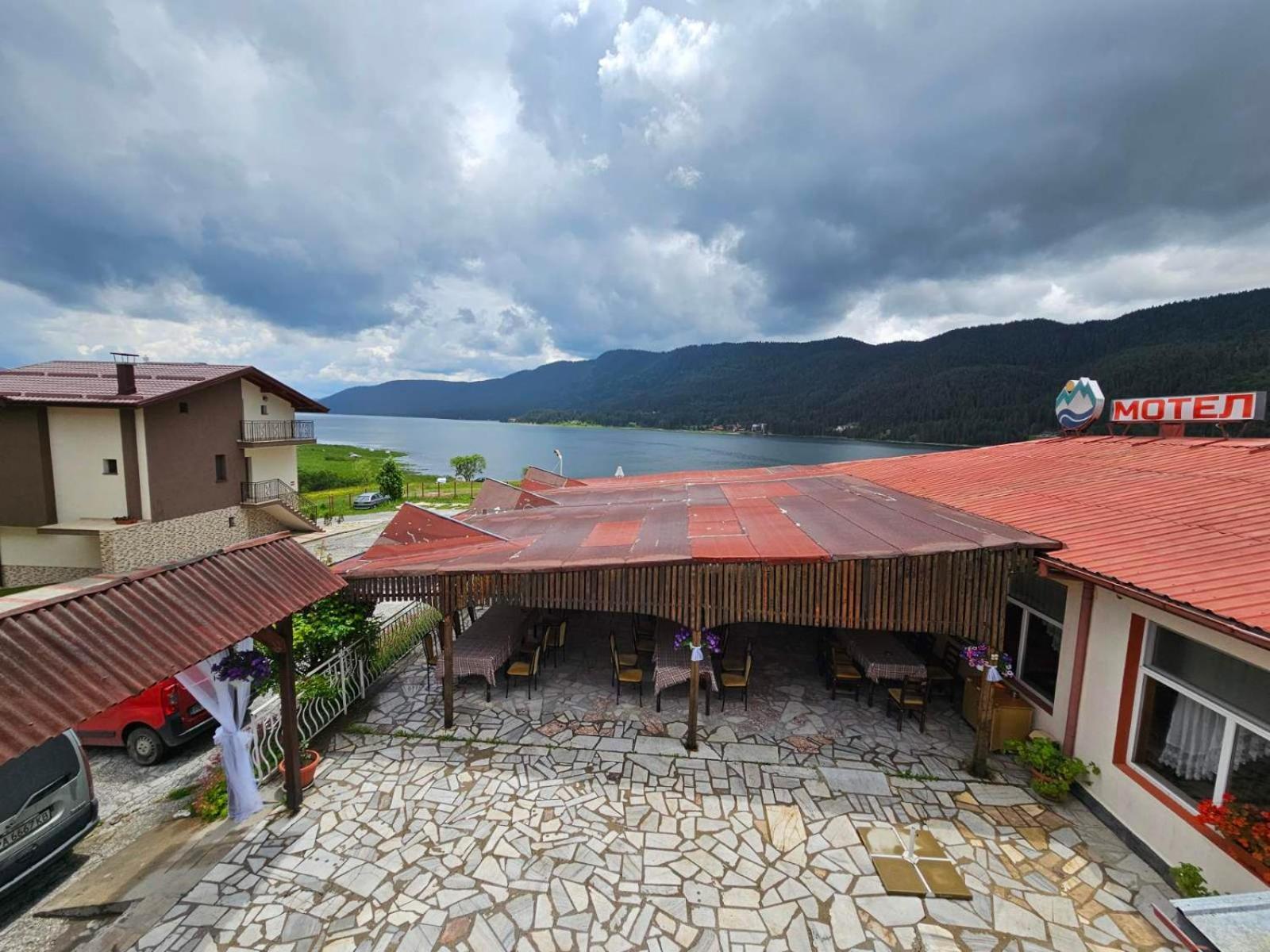 Motel Sarnitsa Exterior foto